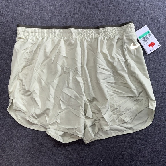 Nike Women Dri-FIT Tempo Luxe 5" Running Lined Shorts Green CZ9576-371 XL NWT - Picture 1 of 7
